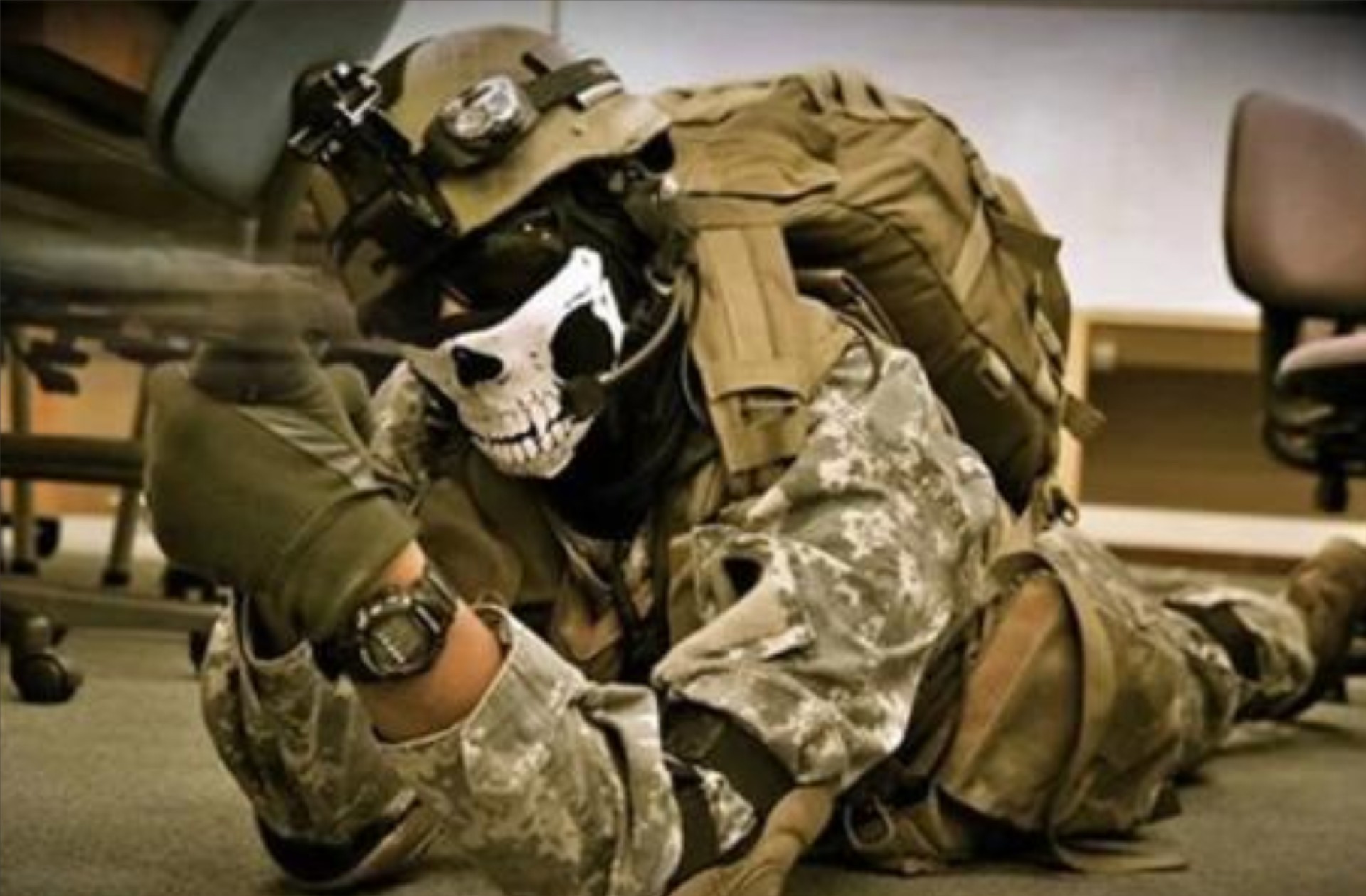 骷髅战士3代 美军装备 半脸鬼头恐怖面具 cs 军迷野战面具 批发