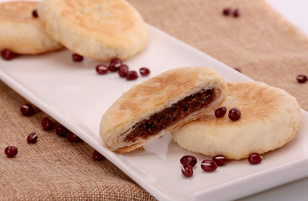 奥昆速冻红豆饼冷冻半成品零食酥饼烘烤烘焙食品即食35g*280/箱