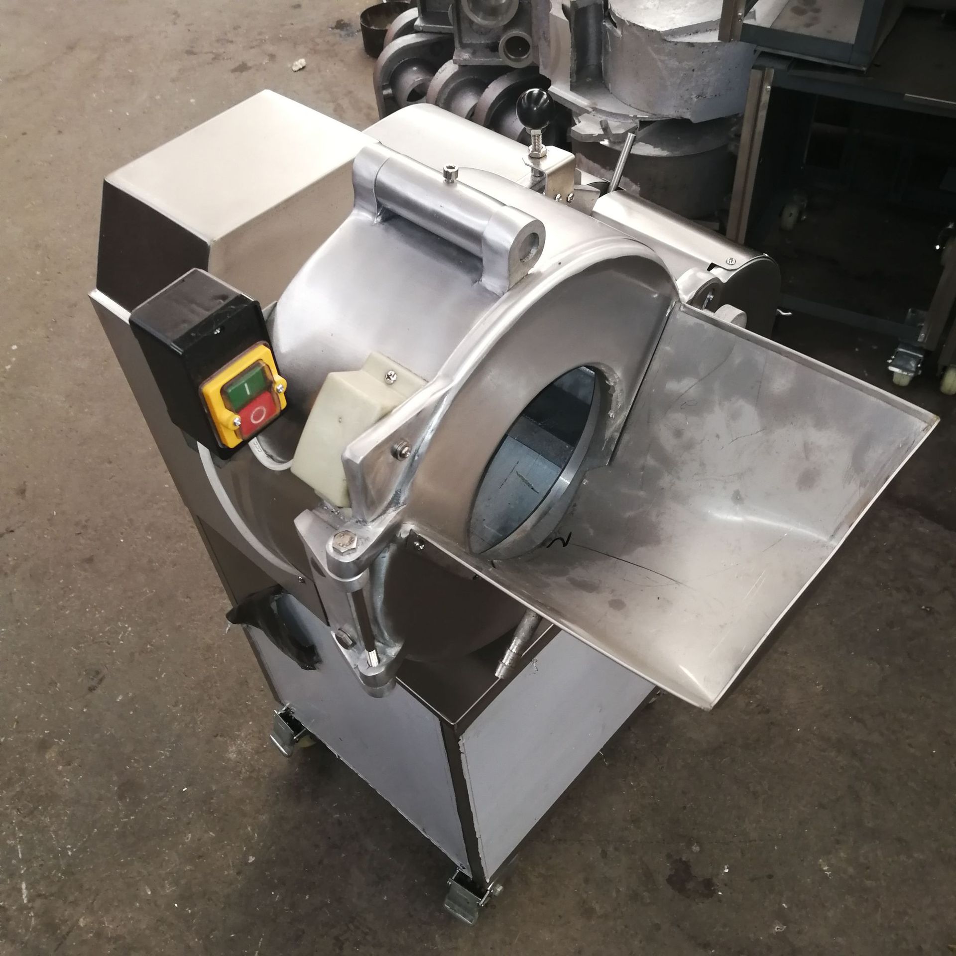 供应批发土豆切丁机 专用咸菜切丁机 黄瓜切丁机