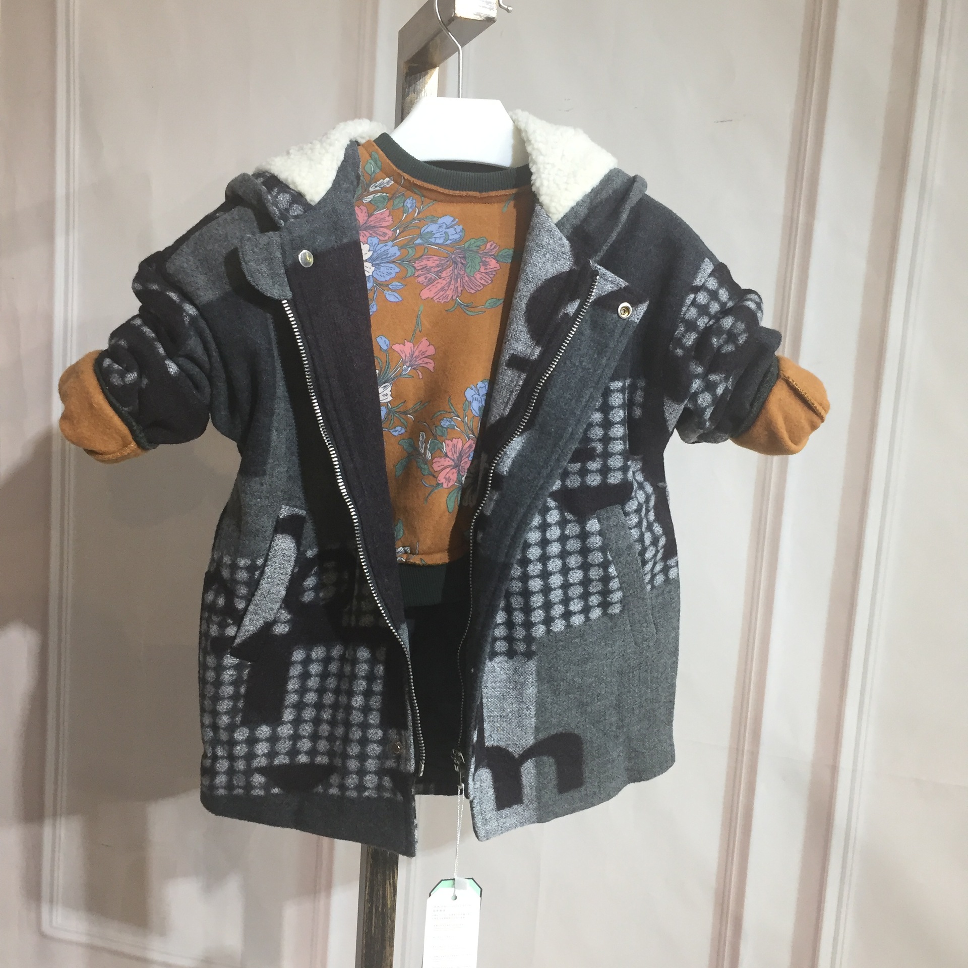 洛克小镇冬装厂家批发采购 品牌折扣批发