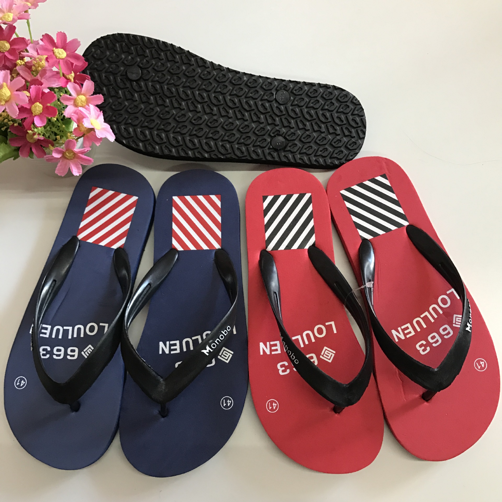 特价新款时尚休闲舒适男人字沙滩凉拖防滑橡塑底拖鞋批发