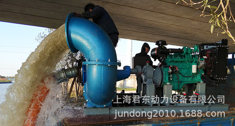 柴油机混流泵 便携移动大流量抗旱排涝泵产品抽水实拍