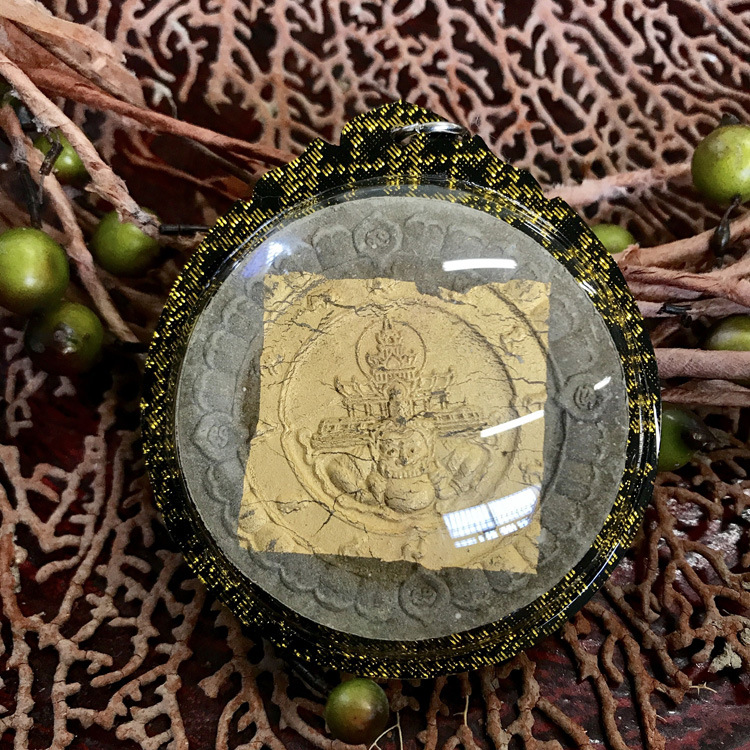 泰国佛牌正品龙婆龙耐2550泽度金佛首法相理事版带壳包邮舍玛商贸