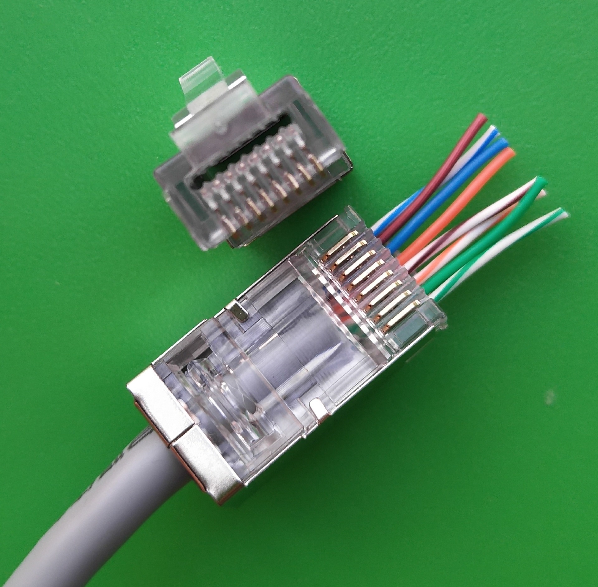 六类通孔屏蔽水晶头镀金 cat6通孔屏蔽水晶头 千兆水晶头厂家直销