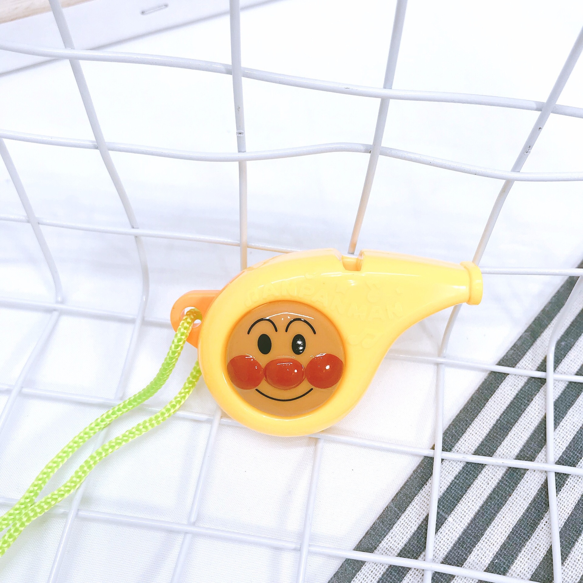 卡通面包口哨 儿童玩具宝宝练习吹响哨子 玩具乐器