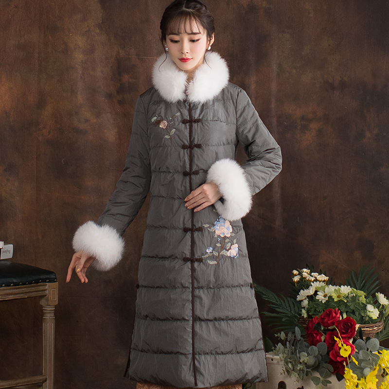 羽绒服女新款中长款冬季中式复古民族风绣花盘扣毛领修身加厚
