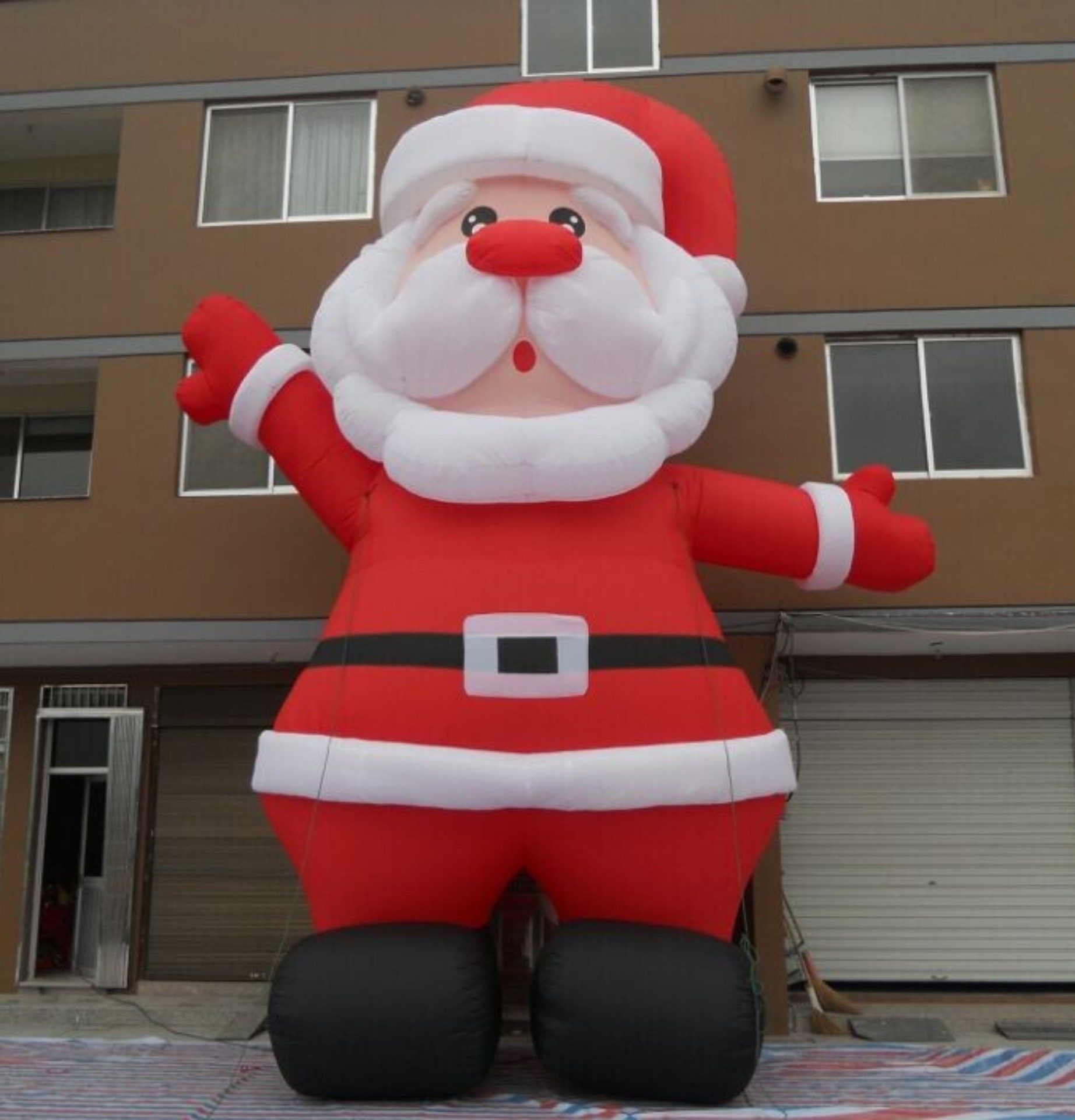 充气圣诞老人 2-15米 雪人圣诞老人圣诞树拱门气模 圣诞节装饰品