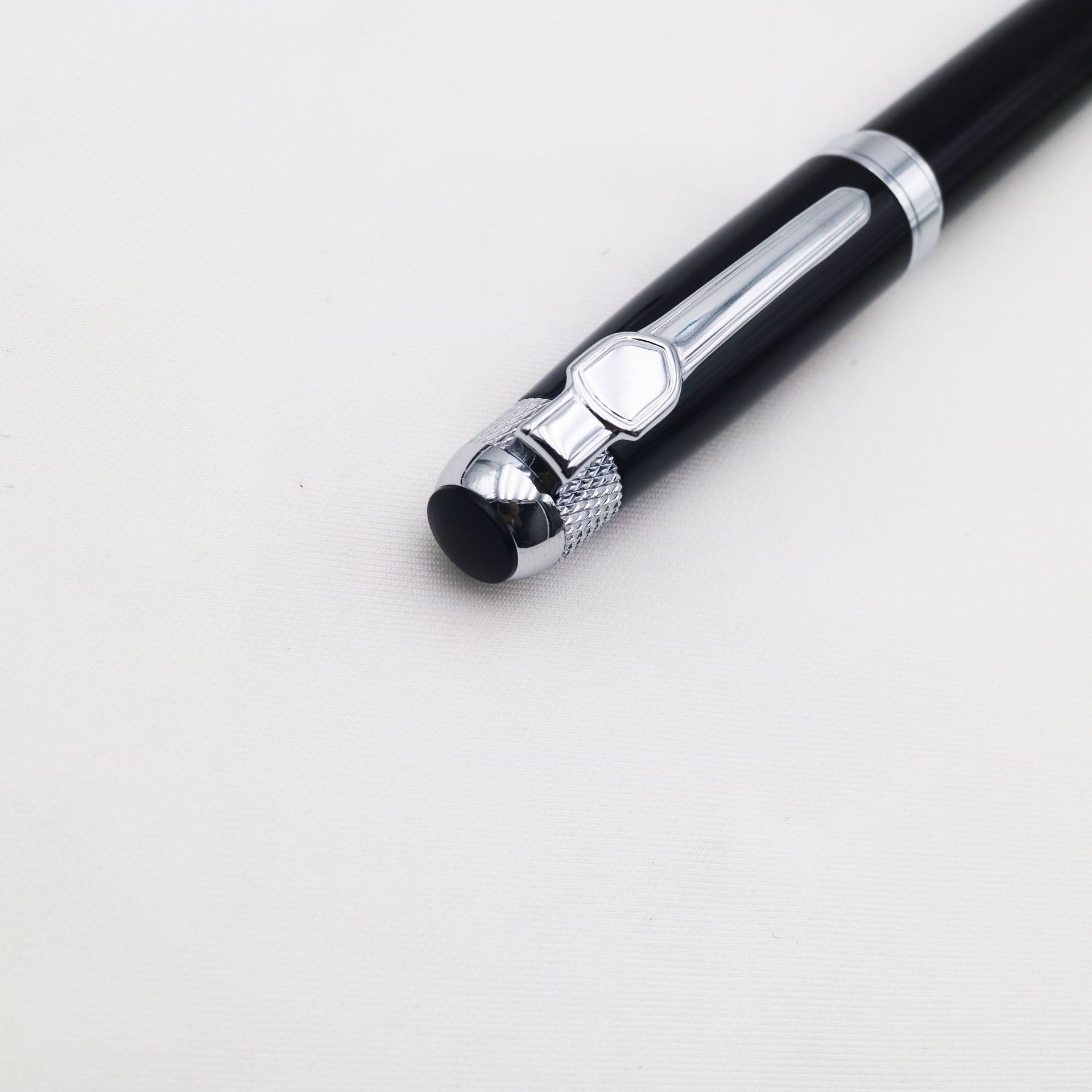 供应高档可制作logo金属圆珠笔 双色礼品广告圆珠笔【厂家直销】