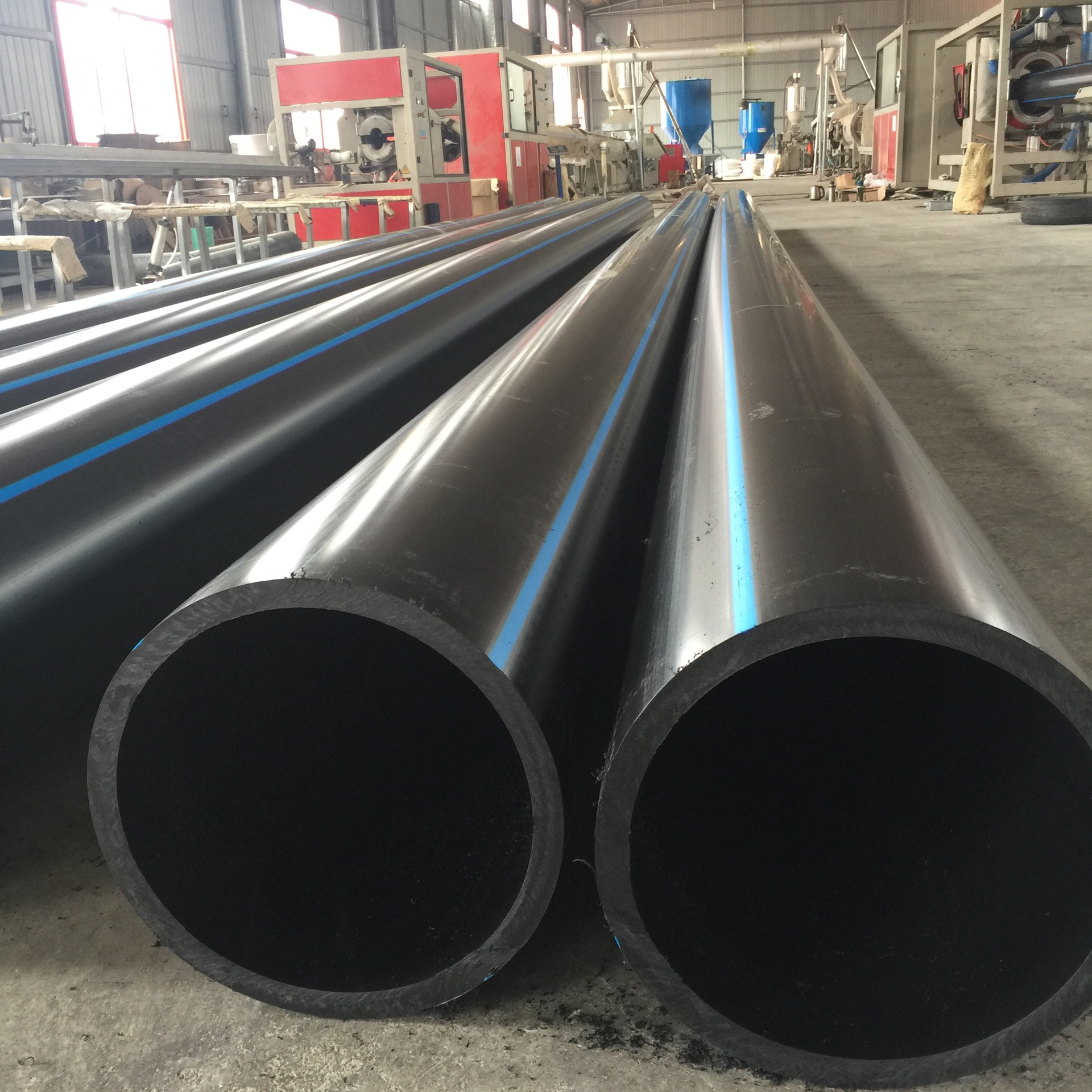 河北厂家直销黑色hdpe聚乙烯给水管pe电力电缆保护管400500630