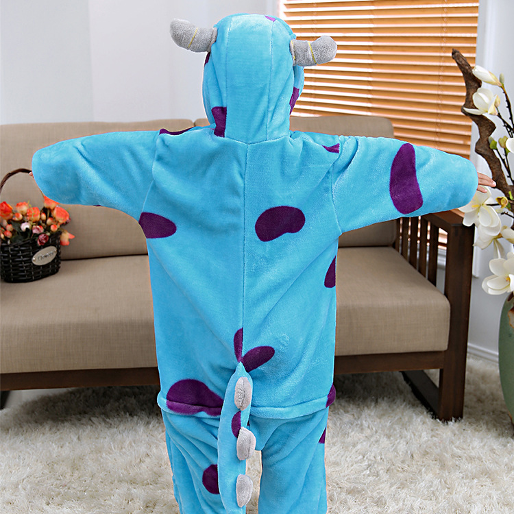 厂家儿童秋冬保暖家居服法兰绒连体睡衣卡通动物蓝牛表演服