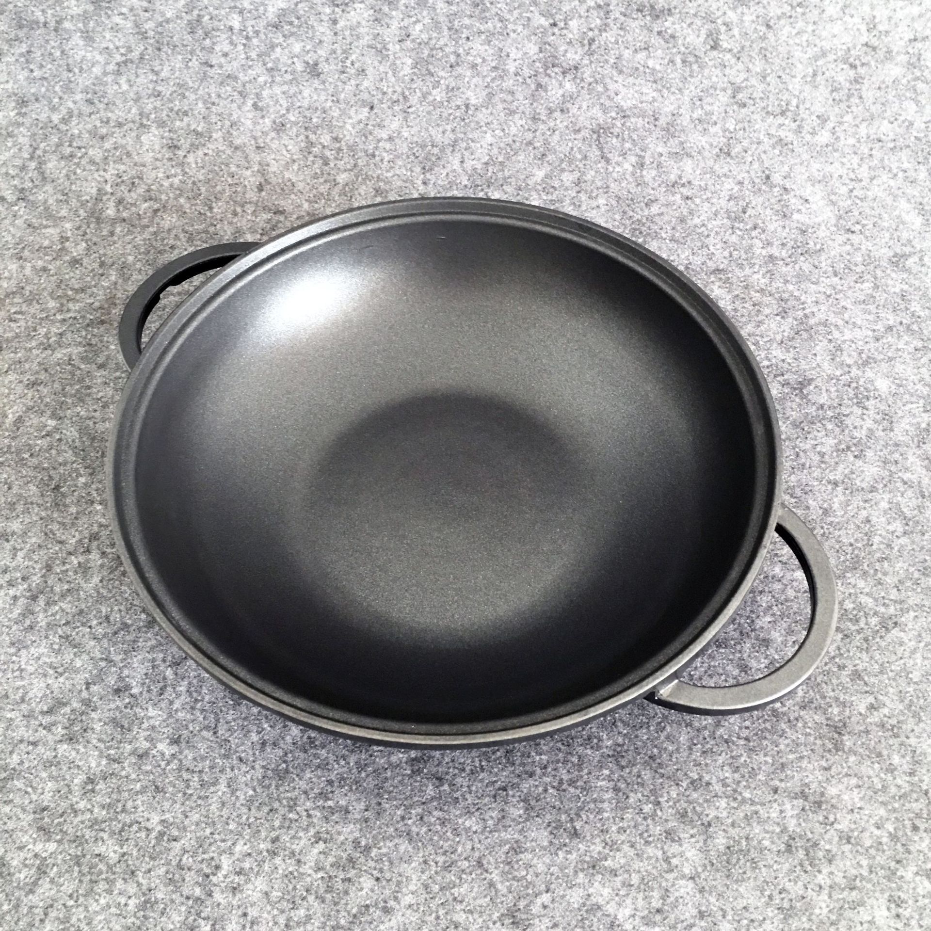 韩式炒锅双耳复底铝锅平底不粘锅电磁炉通用家用火锅汤锅三汁焖锅