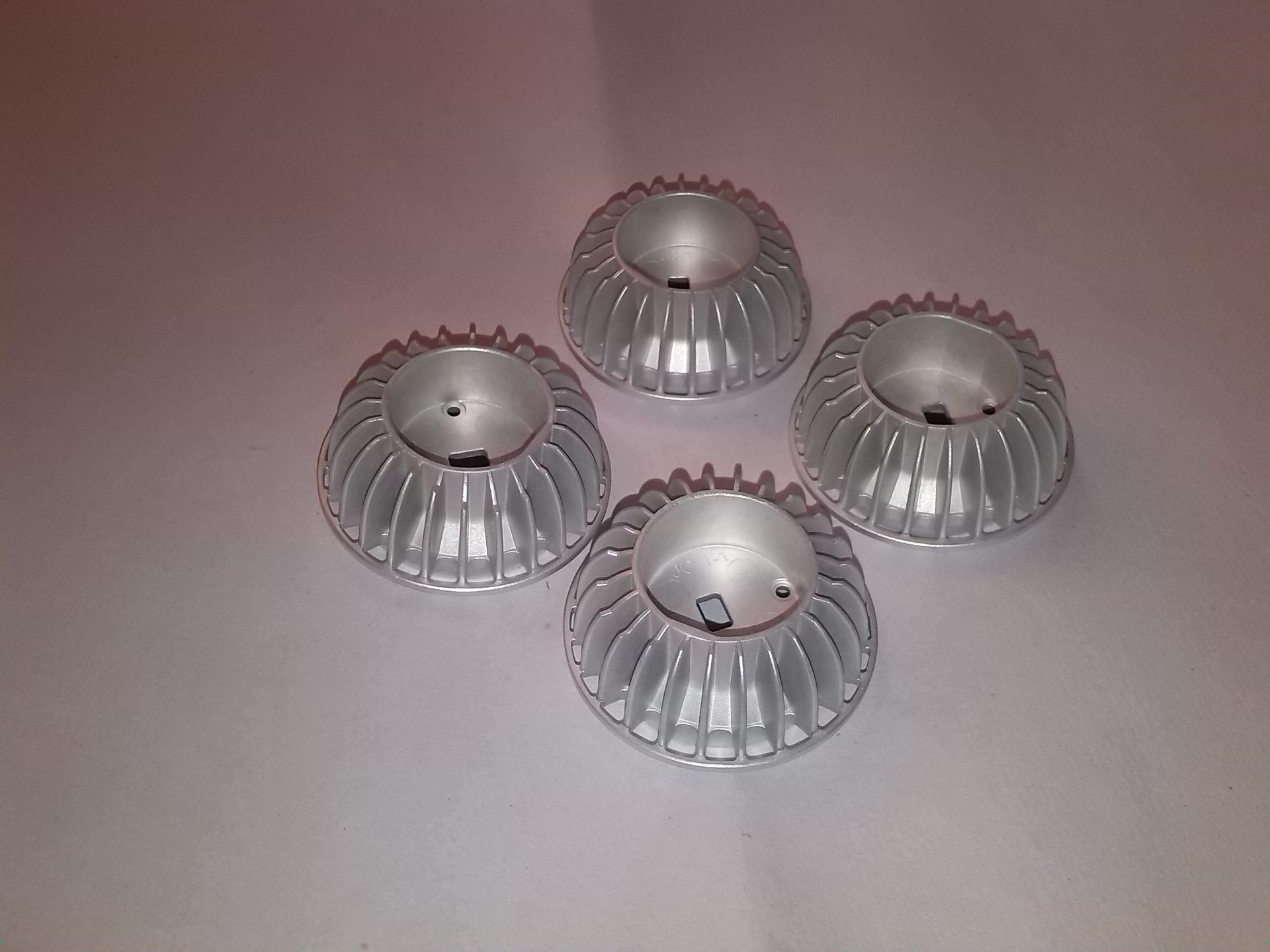 铝的熔点是多少度_铝熔点是多少_铝与铜的熔点