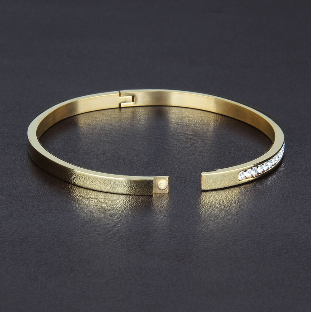 欧韩流行时尚女款钛钢手镯创意新款镶钻水晶不锈钢手镯