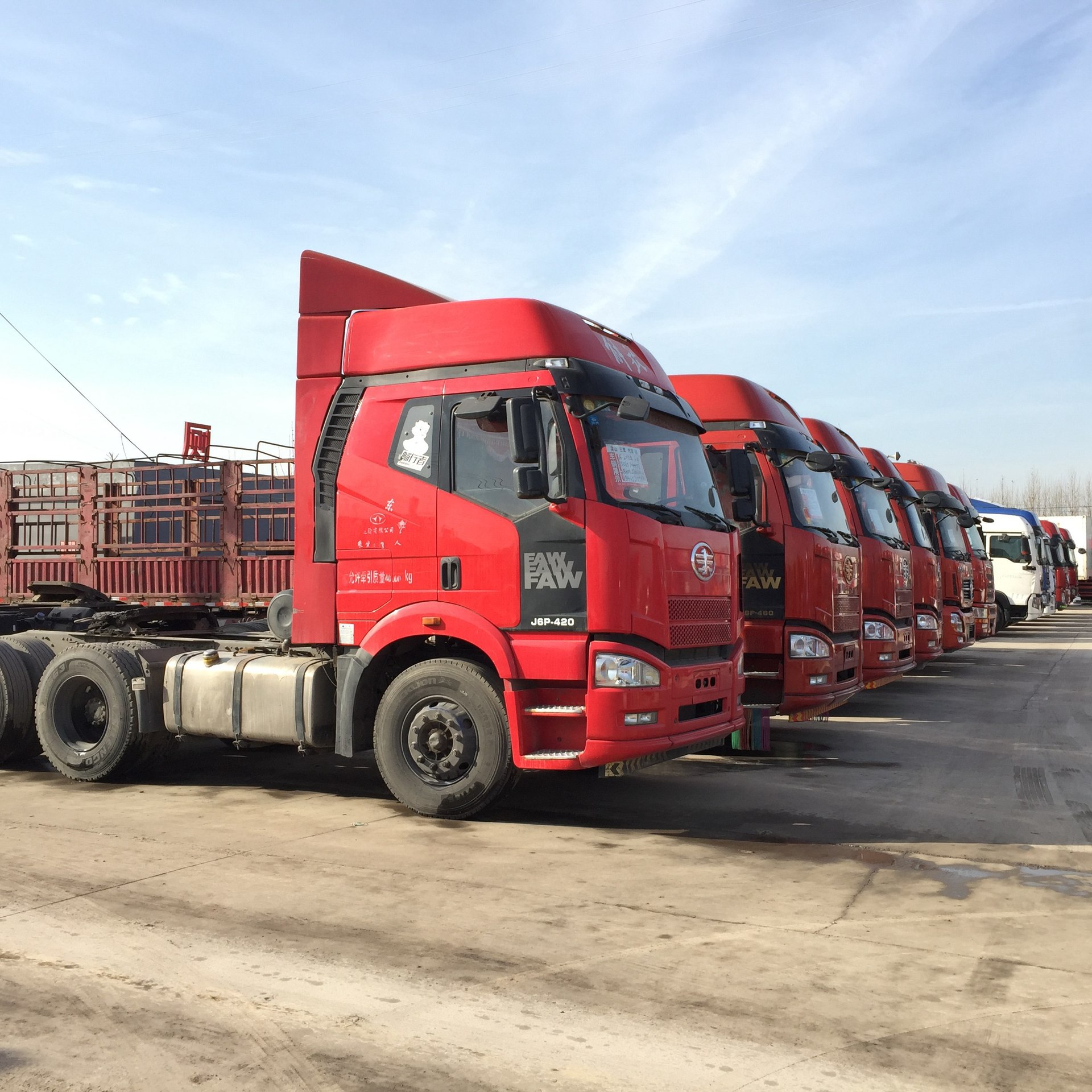 二手牵引车半挂车头二手半挂车出售信息欧曼天龙解放j6