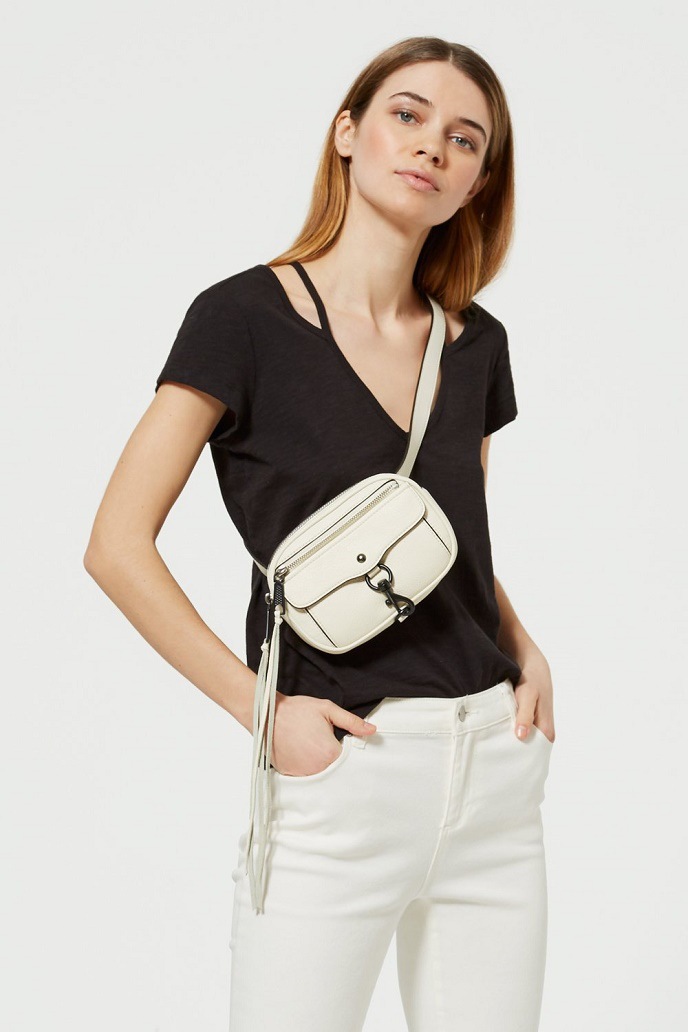 2019欧美简约女士腰包ins超火腰包女士斜挎链条流苏胸包手机包夏