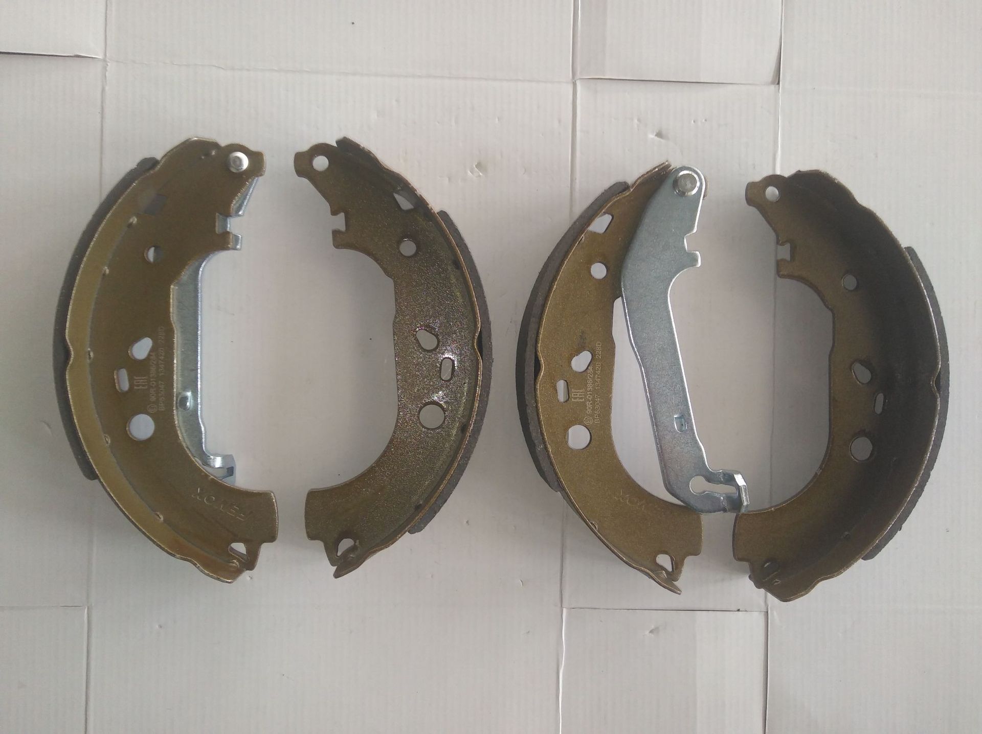 出口立陶宛市场半金属耐摩环保型鼓式制动蹄,鼓式刹车片 gs8736