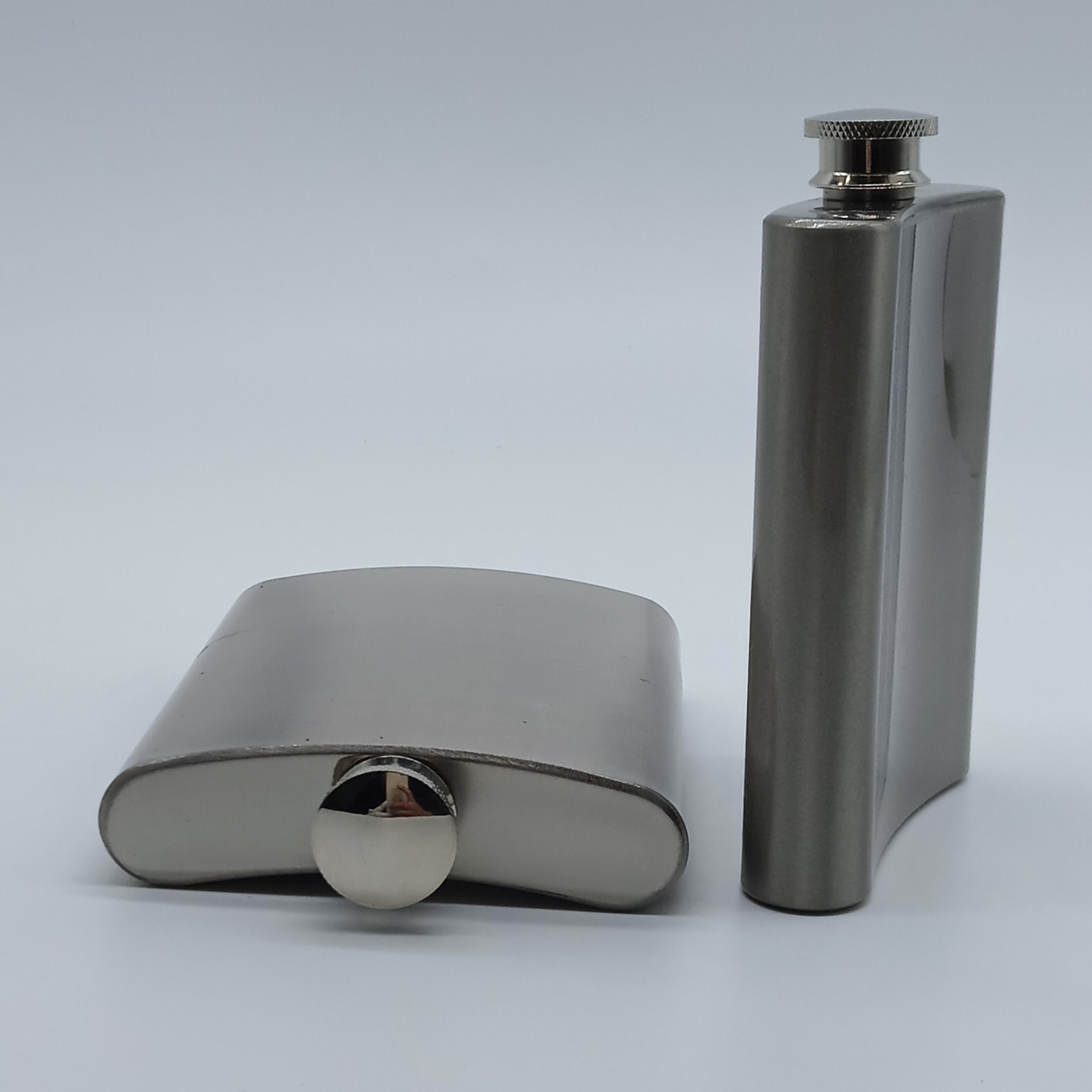 欧美热销8盎司单层扁壶便携小酒壶户外不锈钢酒瓶