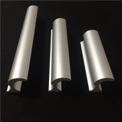 027带凹槽实心铝合金拉手 现代简约u型七字哑光把手 厂家直销