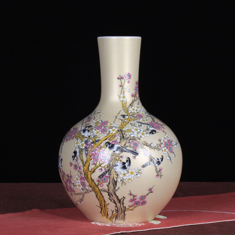 景德镇陶瓷花瓶釉上彩喜上眉梢天球瓶中式田园家居柜台装饰品批发