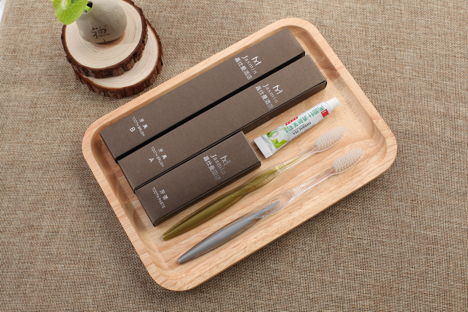 星级酒店宾馆一次性牙刷牙具梳子洗漱套装艺术纸卡盒定制厂家批发