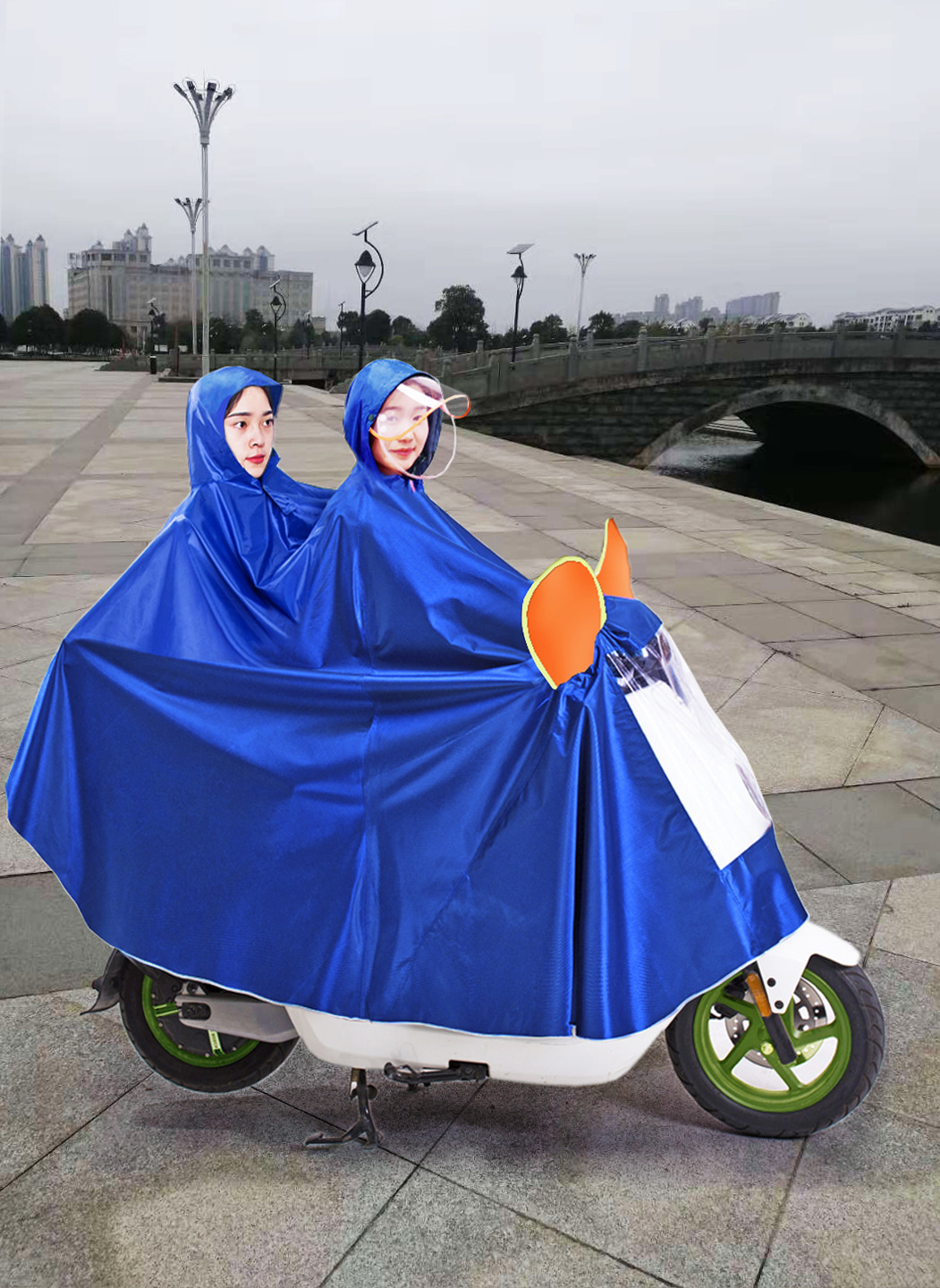 加大加厚遮脚电动车摩托车骑行雨衣单人双人特大号双面罩防水雨披