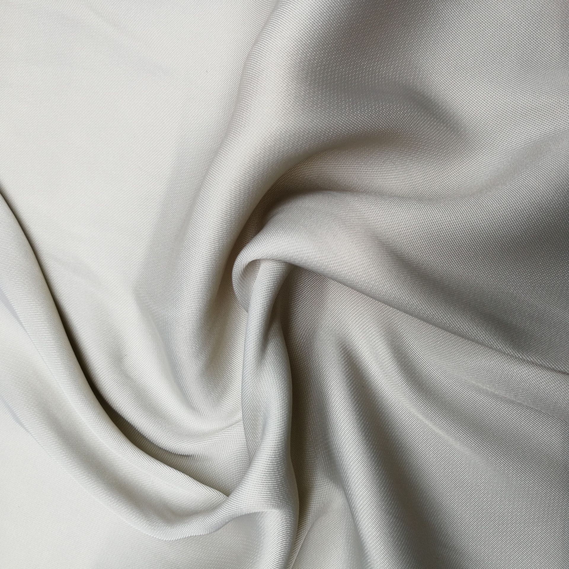 100%涤纶 75d*75d双面缎 仿真丝时装,晚礼服,婚纱面料