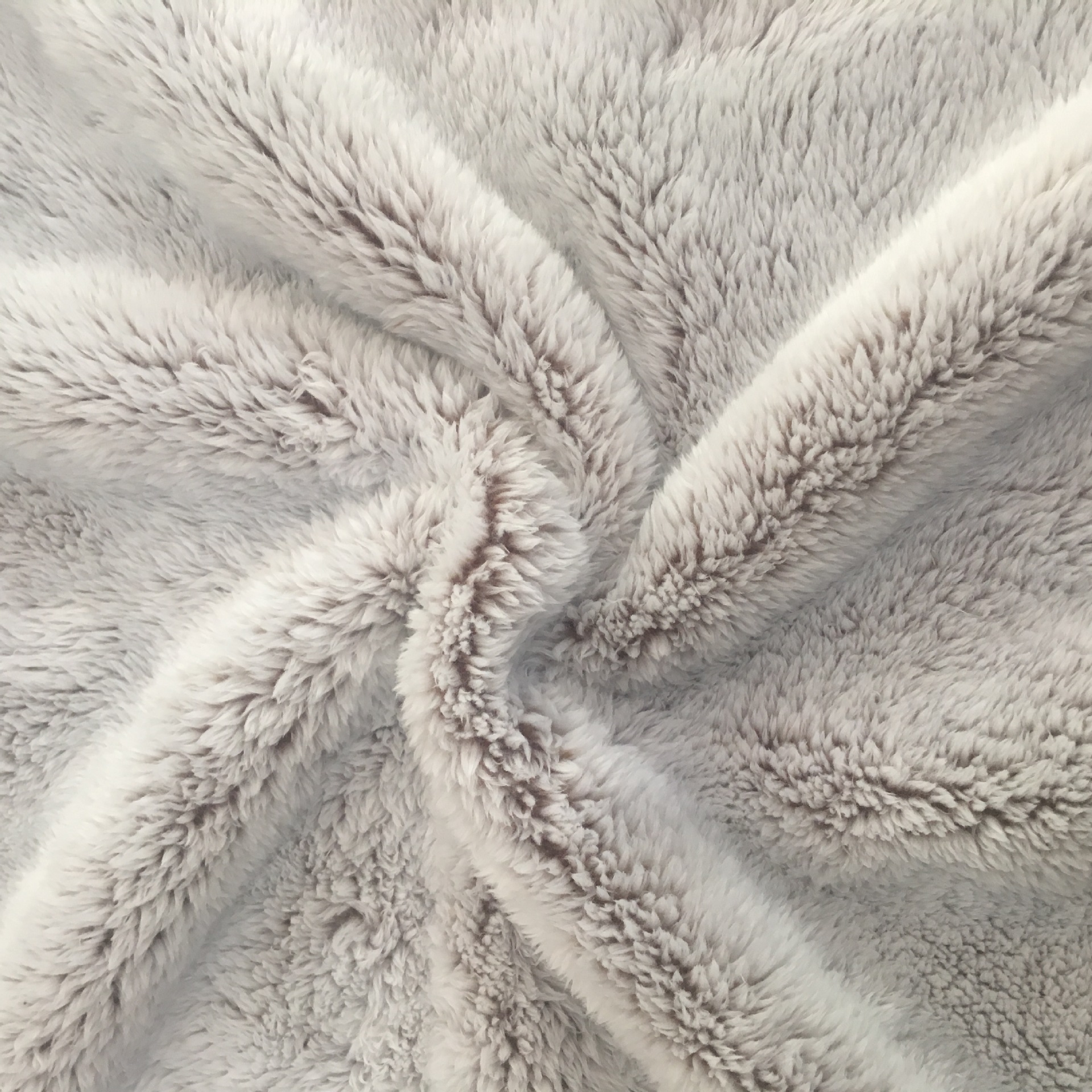 厂家直销床上用品双面美丽绒面料 卡通熊猫面料批发