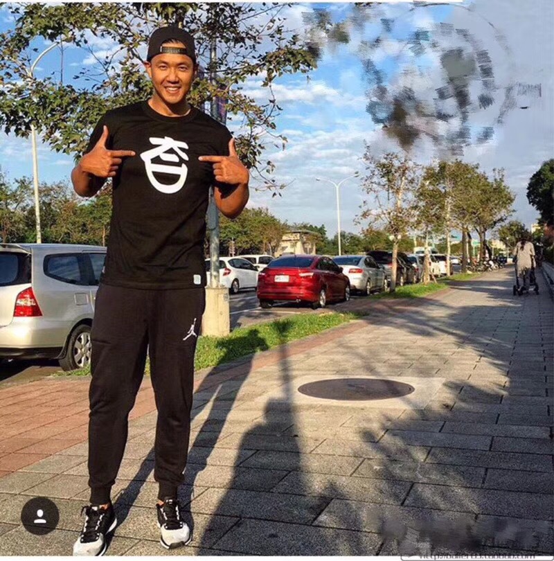 新款aj1长裤男飞人篮球运动裤小脚束腿收口卫裤棉毛圈格里芬黑人