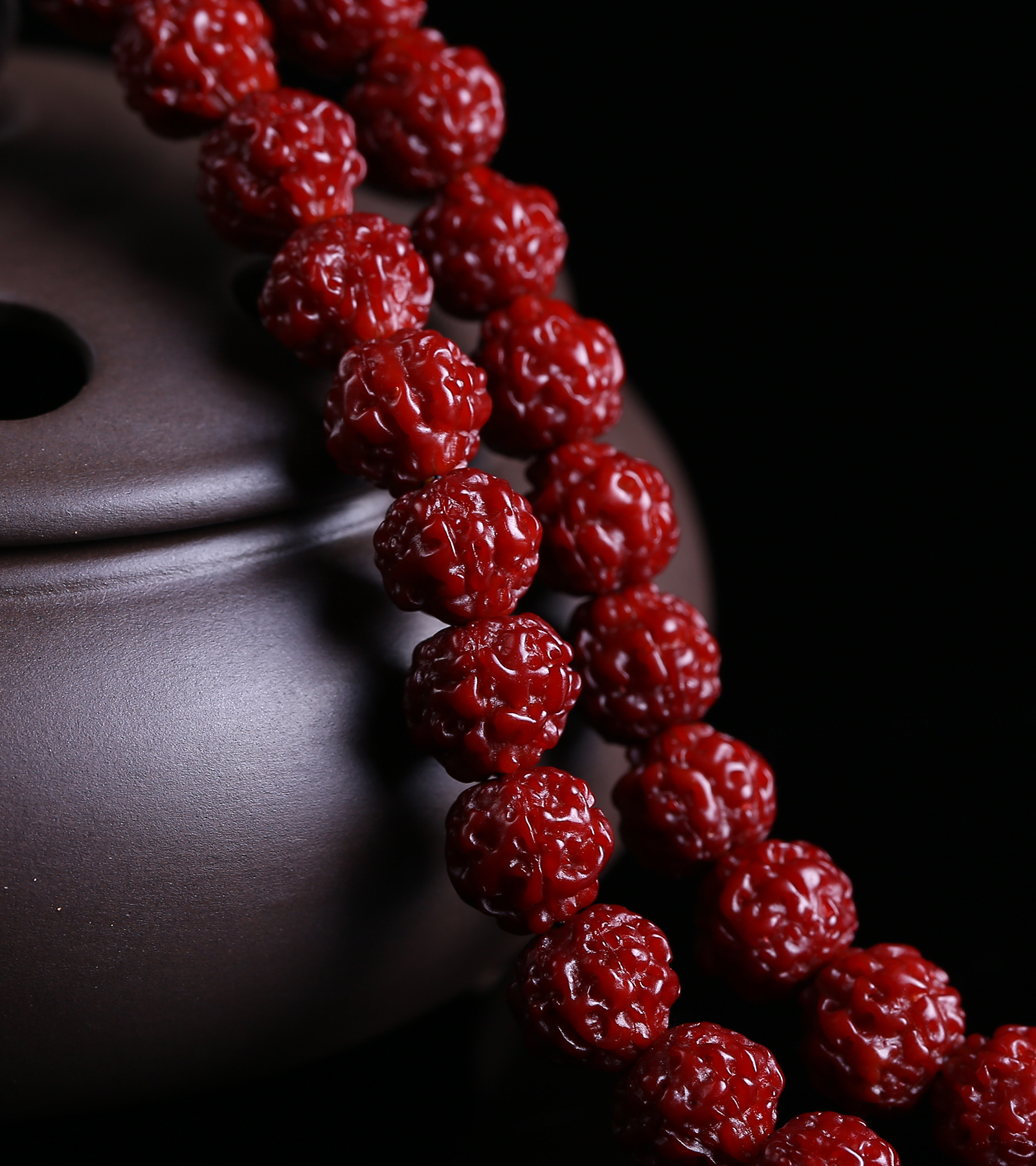 尼泊尔五瓣机刷包浆玉化小金刚菩提子手串108颗9-12mm素珠款