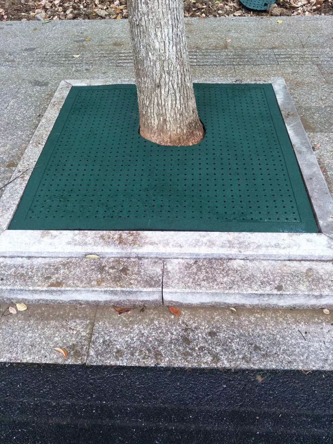 橡胶护树板 树池盖板 市政道路绿化 新型复合板
