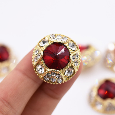 【热销推荐】供应宝石扣 高档时装纽扣 服装辅料 电镀纽扣