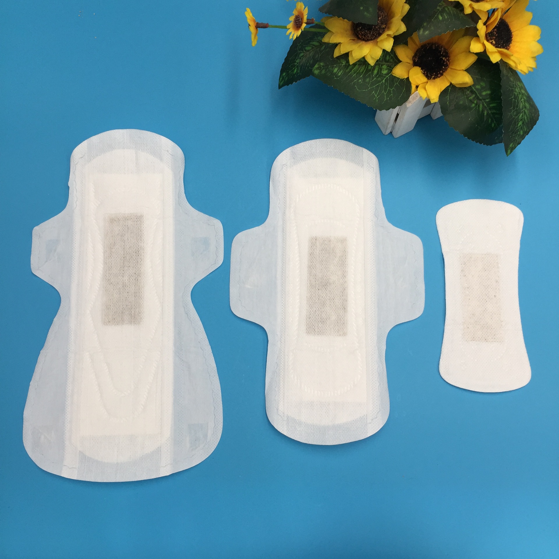 卫生巾厂家贴牌纯 批发oem代加工超薄透气245mm卫生巾