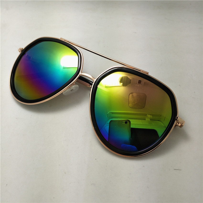 厂家直销男女士新款炫彩膜太阳镜大框时尚潮流反光墨镜司机镜批发