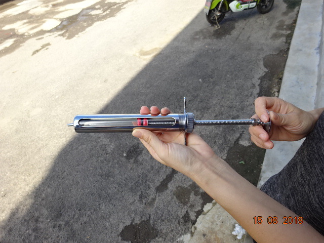 不锈钢注射器兽用注射器针筒猪牛羊不锈钢兽用注射器疫苗针筒