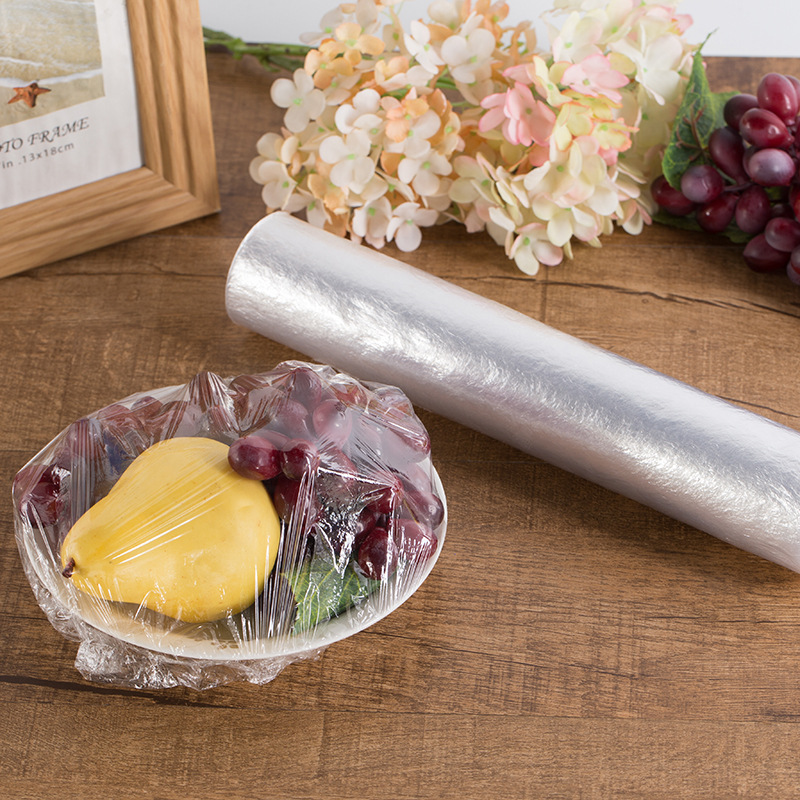 一次性食品保鲜膜大卷水果蔬菜pe保鲜膜美容瘦身缠绕膜生产厂家