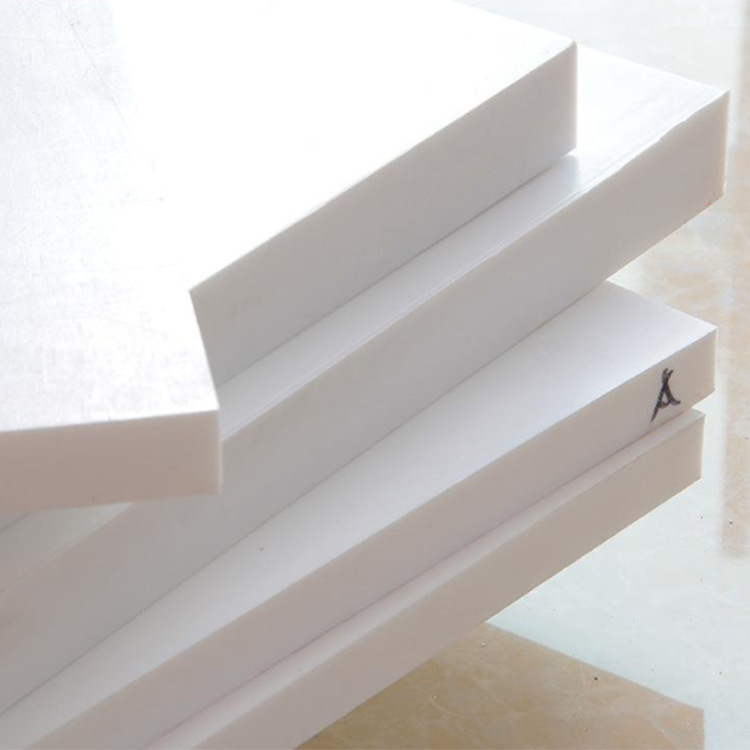 网站首页 东莞市越程塑胶材料有限公司 >ptfe板聚四氟乙烯板3mm四氟板