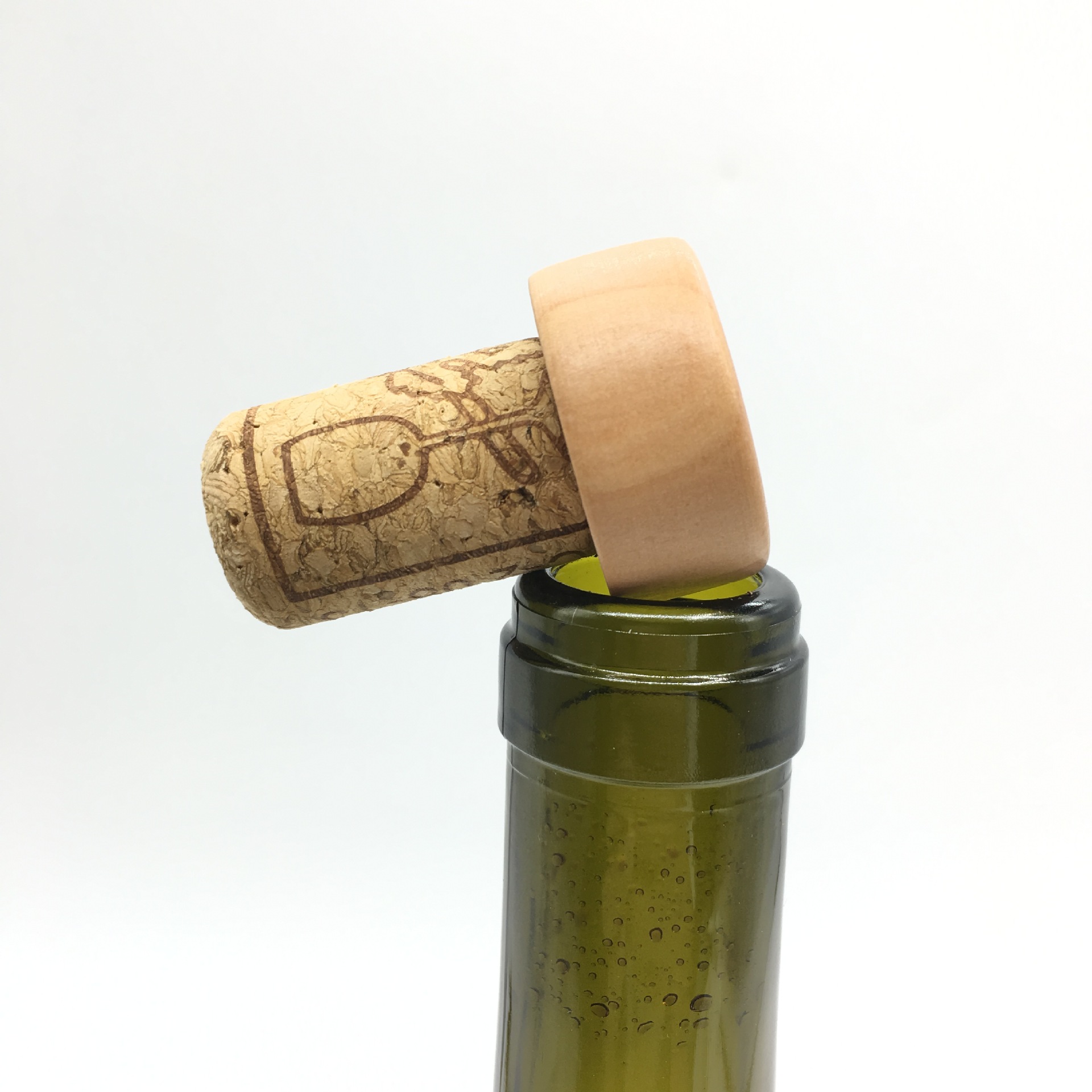 厂家批发红酒高分子瓶塞洋酒天然软木塞红酒瓶木盖可logo定制