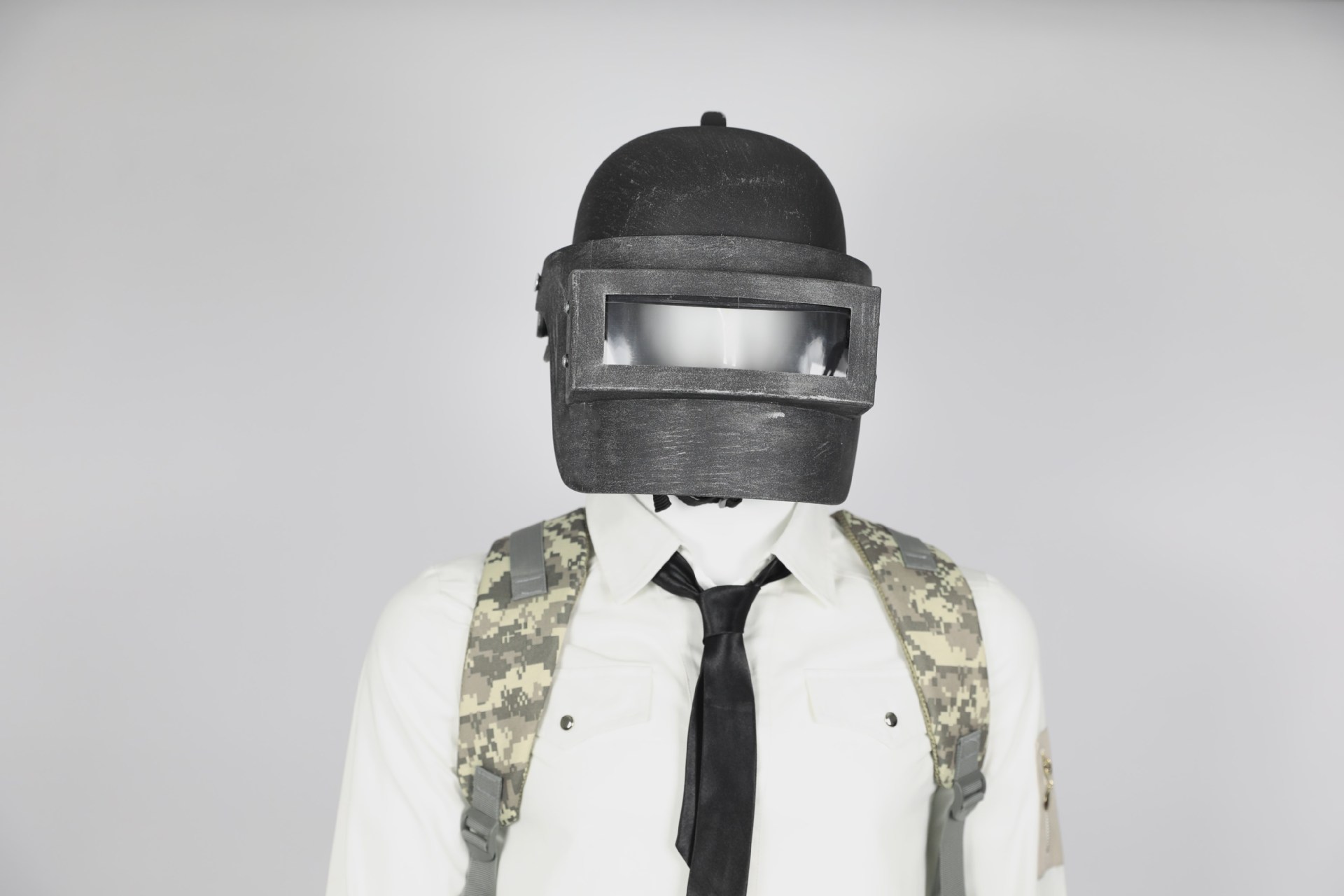 和平精英绝地求生吃鸡成人版三级头盔 俄罗斯阿尔法k6-3电焊头盔