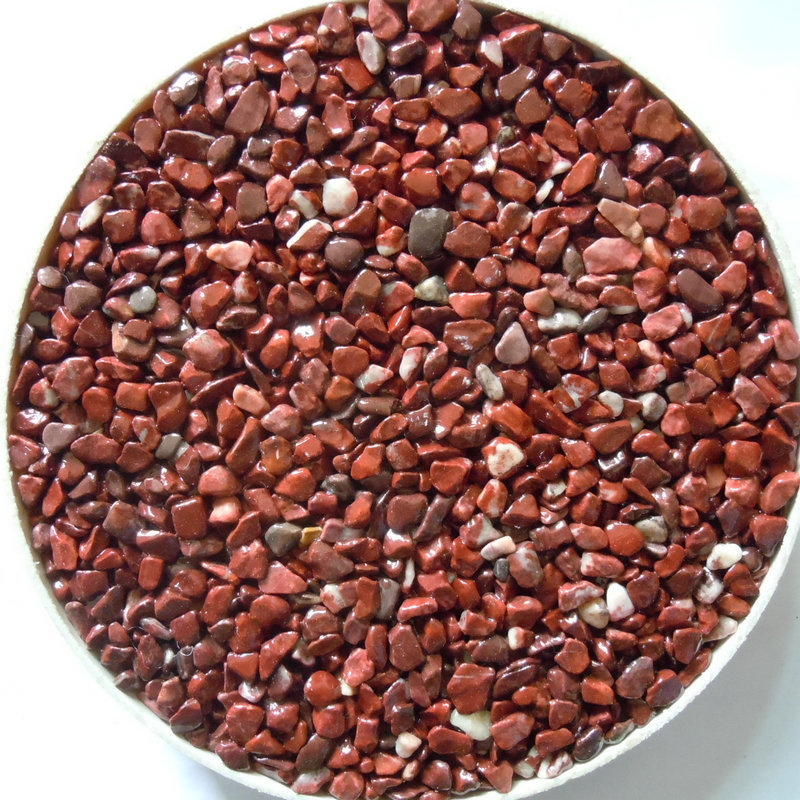 耐磨透水彩色胶黏石鸡血红石子卵石 多彩铺路用水洗石