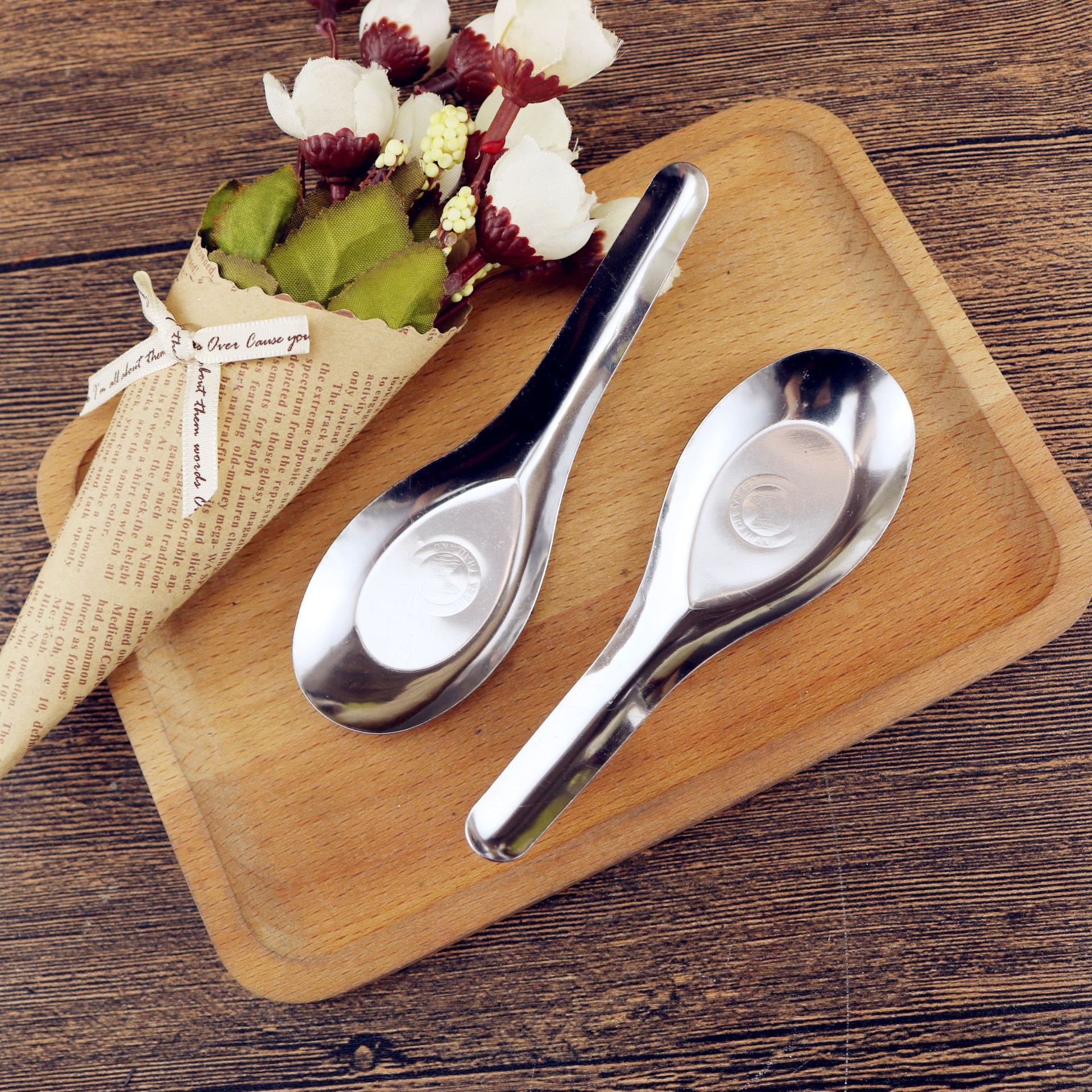 餐具勺子不锈钢勺子平底勺调羹泰国勺子小饭勺食堂小勺赠品汤勺