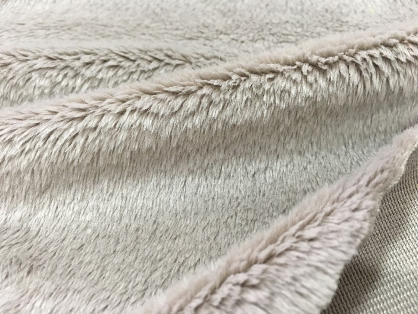 专业定制 3-5毛 超柔短毛绒 超柔水晶绒布 家纺面料 玩具绒