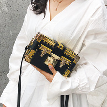 韩版气质盒子包包优雅单肩斜跨包简约小方包绣线女包跨境