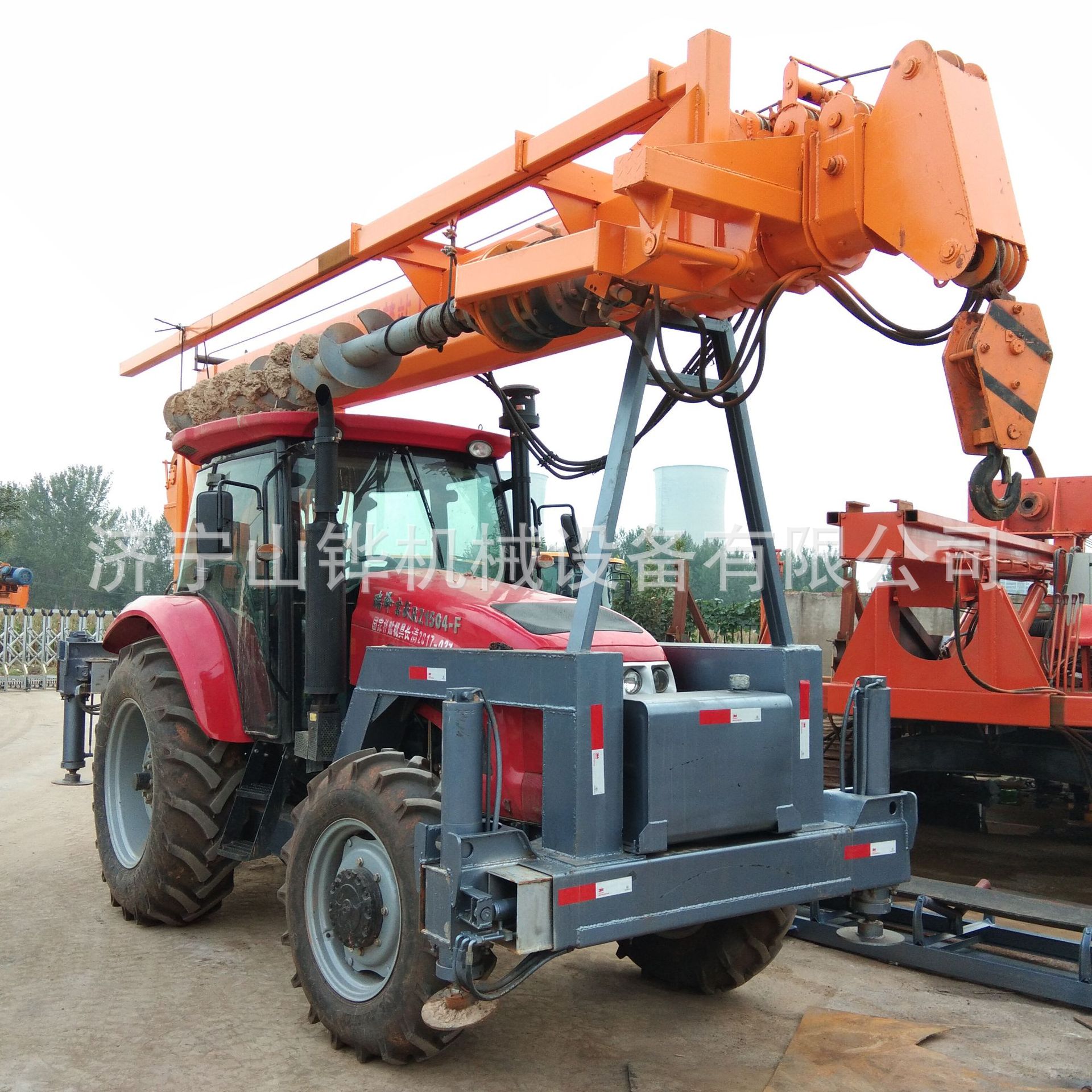 定做拖拉机吊车  拖拉机吊车质量好价格低 拖拉机吊车打桩