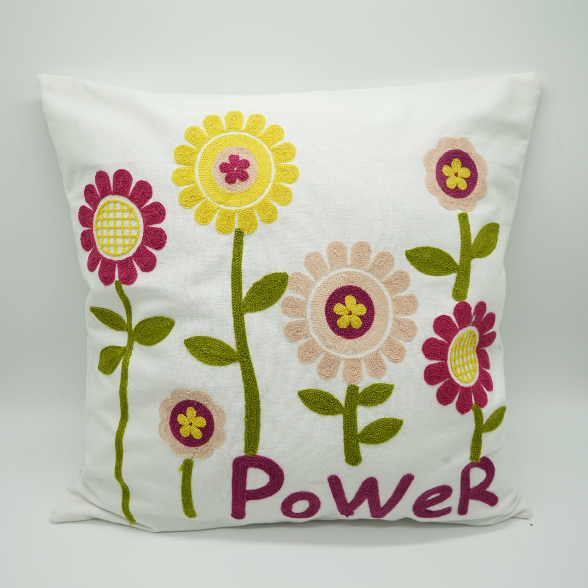 优品质礼品绣花浪漫田园风花朵图案靠枕 礼物抱枕靠垫套