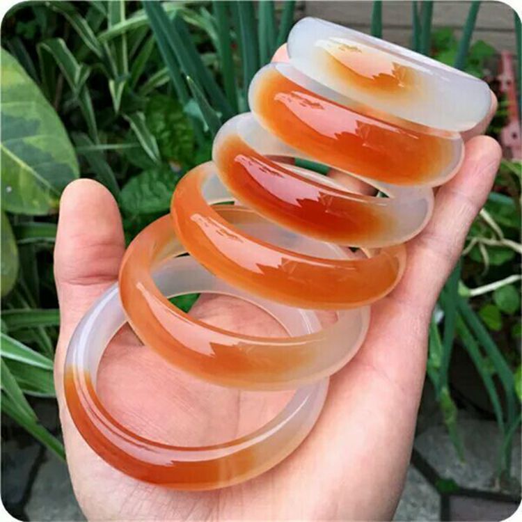 巴西红玛瑙玉石手镯中宽民族风红白相间镯子女款玉髓镯子批发