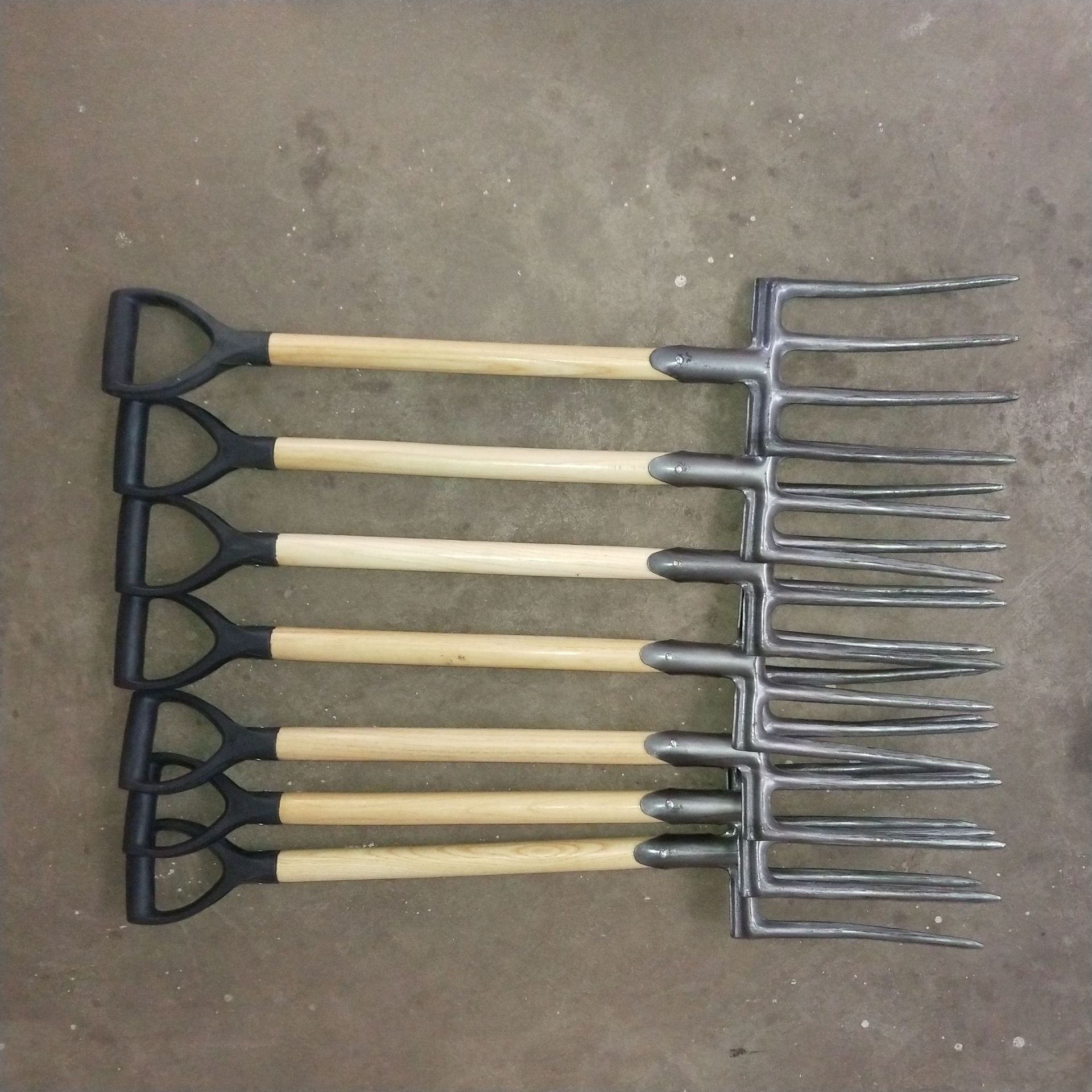 兆镒牌全钢翻地松土钢铁叉三四股草粪叉子农花园林艺工具厂家优惠