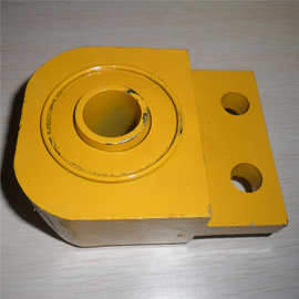 厂家直销山推推土机配件sd32原装支重轮护轨螺栓衬套175-30-32151