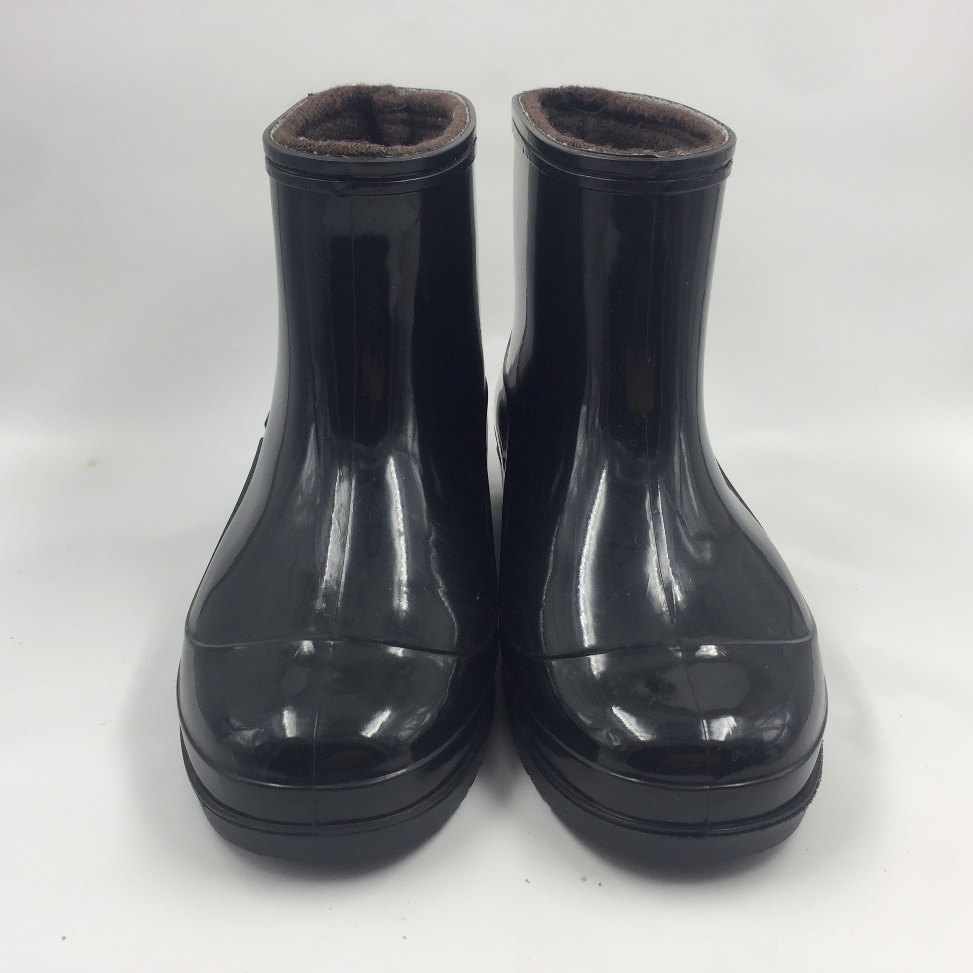 pvc半高雨鞋男式黑色保暖工地劳保塑胶水鞋批发