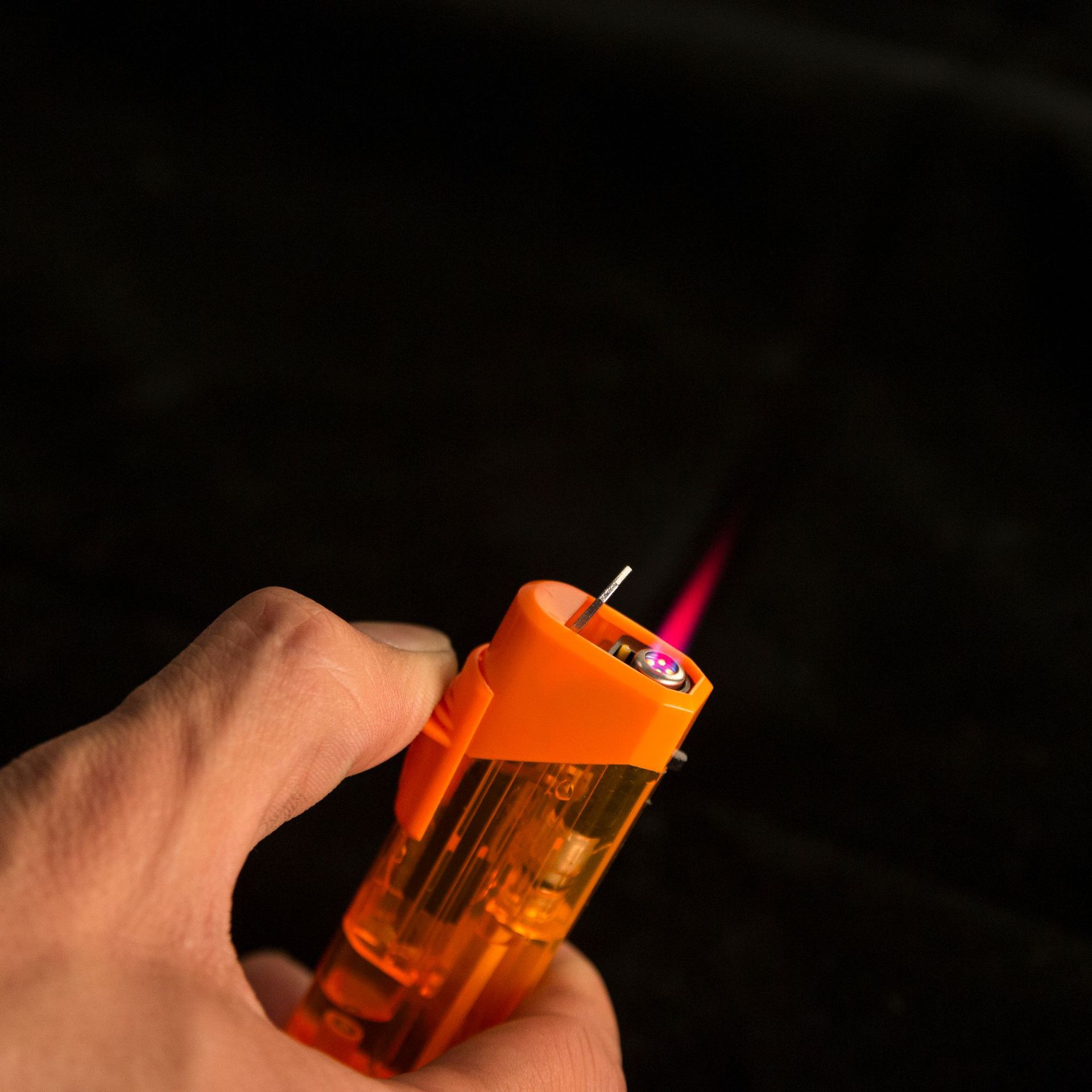 楚斌821透明打火机 一次性防风打火机 创意小翻盖 批发