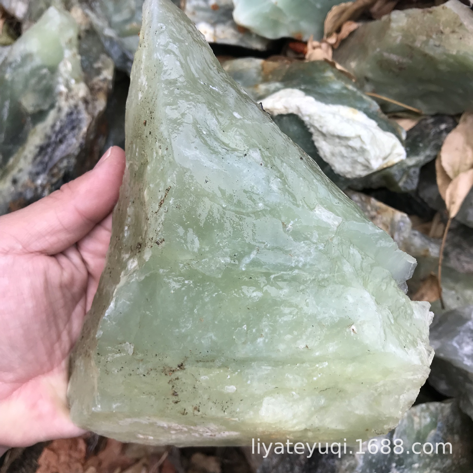 岫玉产地批发老坑天然大块玉石原料 岫玉原石摆件料 岫岩玉石原石